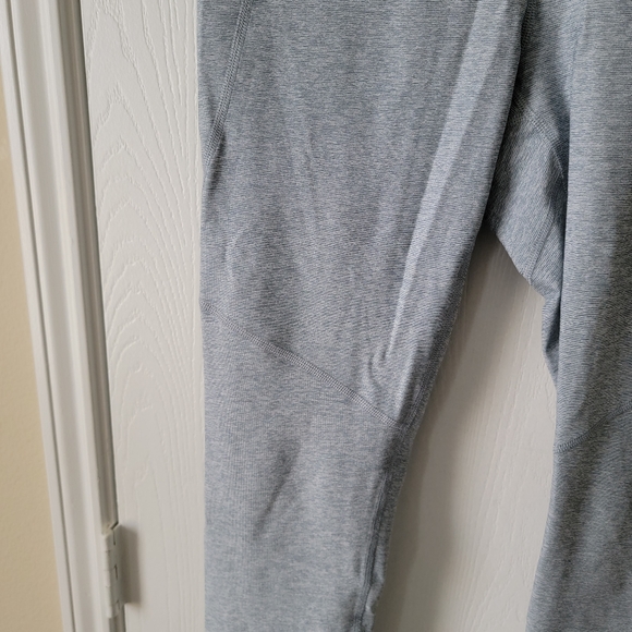 Outdoor Voices Warmup Leggings - Picture 7 of 11